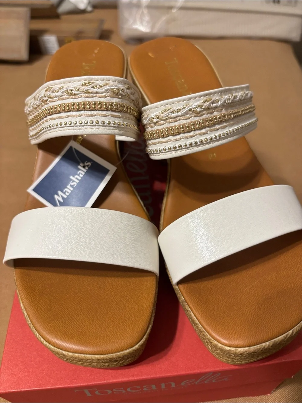 Toscanella beaded never nwt